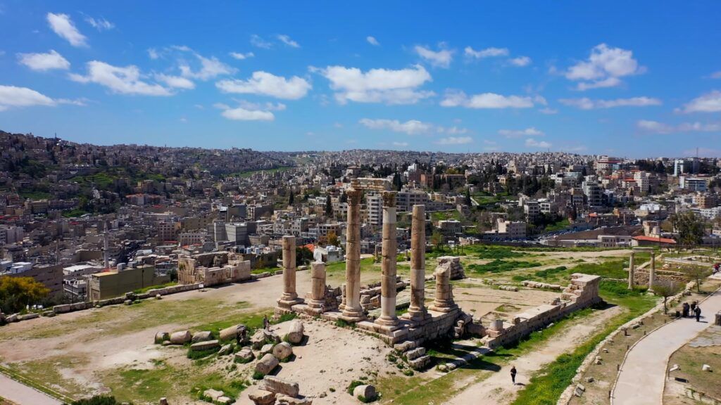 What to see in Amman: the temple of hercules ruins