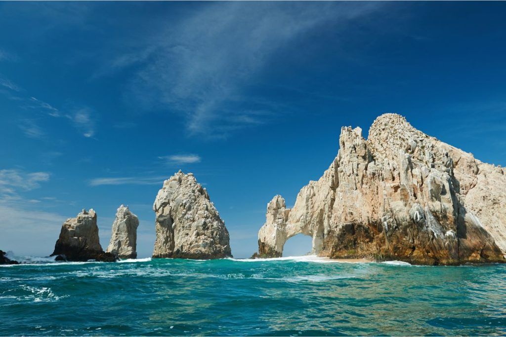 Los cabos rocks and sea