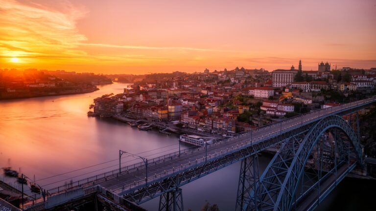 what to see in porto