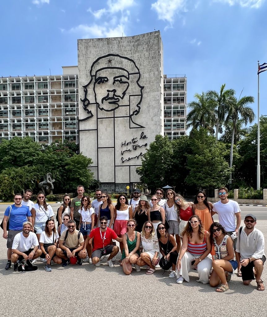 WeRoaders taking a picture in the Revolution square 