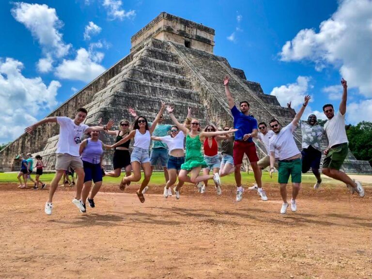 Group Travel Weroad
