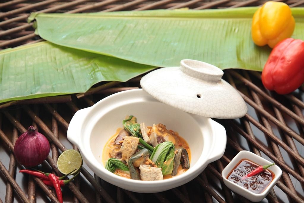 Kare-kare, a traditional Filipino stew with vegetables and peanut sauce