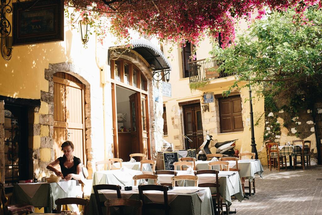 restaurant in Chania, Crete - taste authentic Cretan dishes