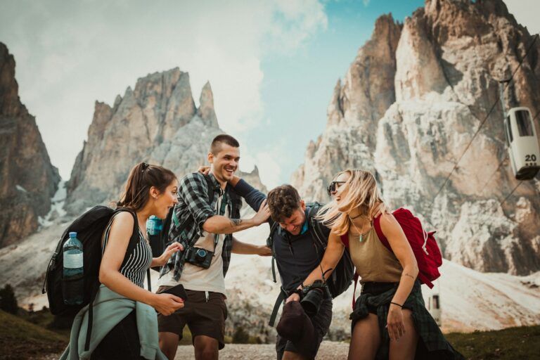 15 Group Travel Experiences You Need to Have at Least Once in Your Life